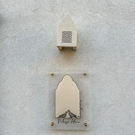 Palazzo Alma Luxury Rooms Casarano Kültér fotó