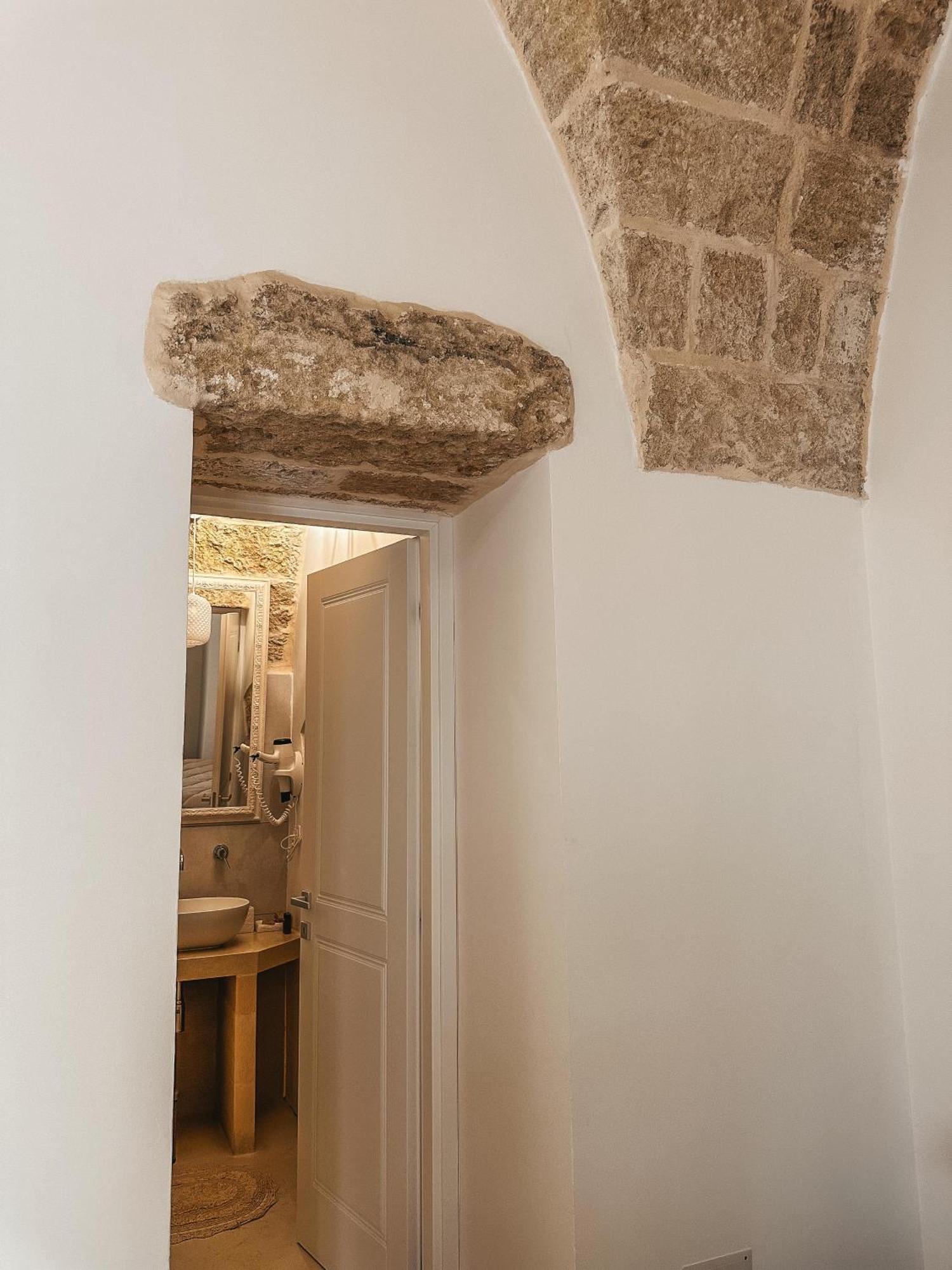 Palazzo Alma Luxury Rooms Casarano Kültér fotó