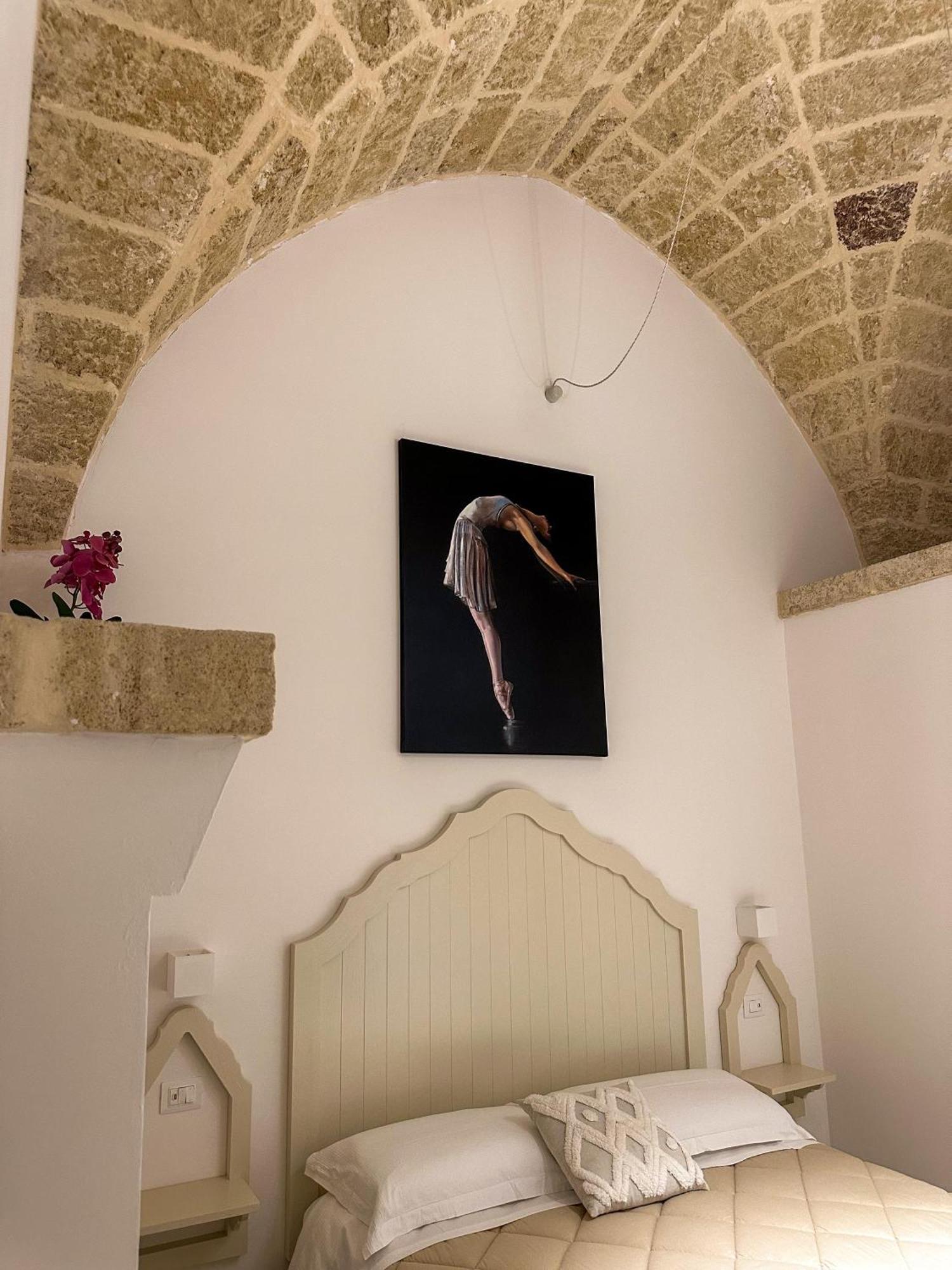 Palazzo Alma Luxury Rooms Casarano Kültér fotó