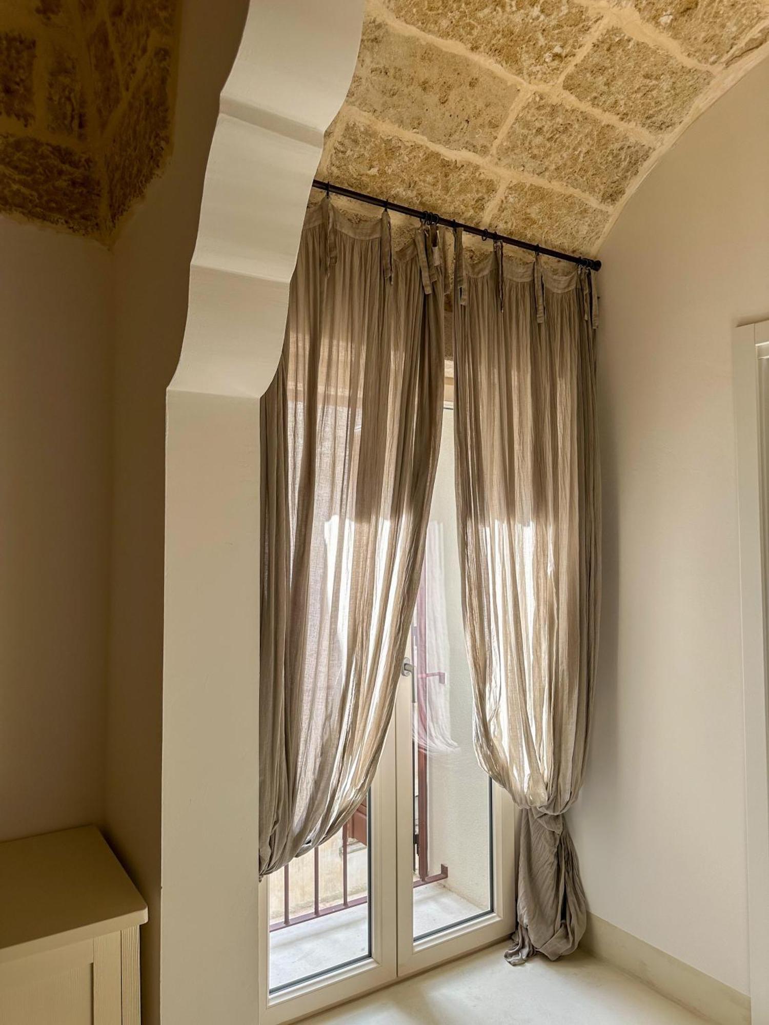Palazzo Alma Luxury Rooms Casarano Kültér fotó