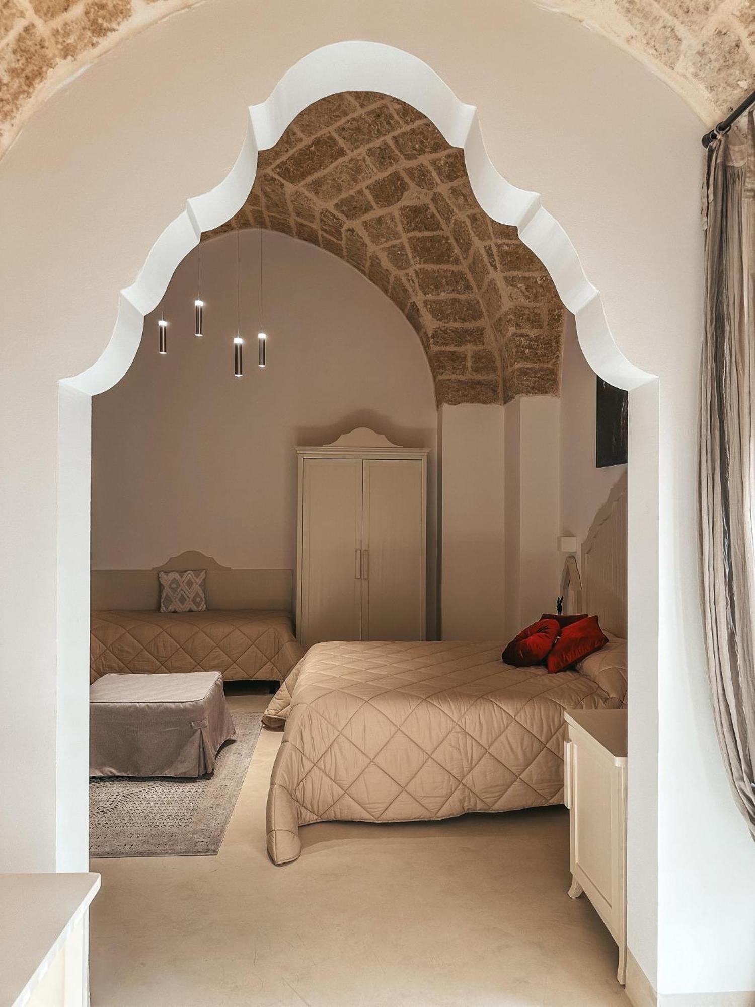 Palazzo Alma Luxury Rooms Casarano Kültér fotó