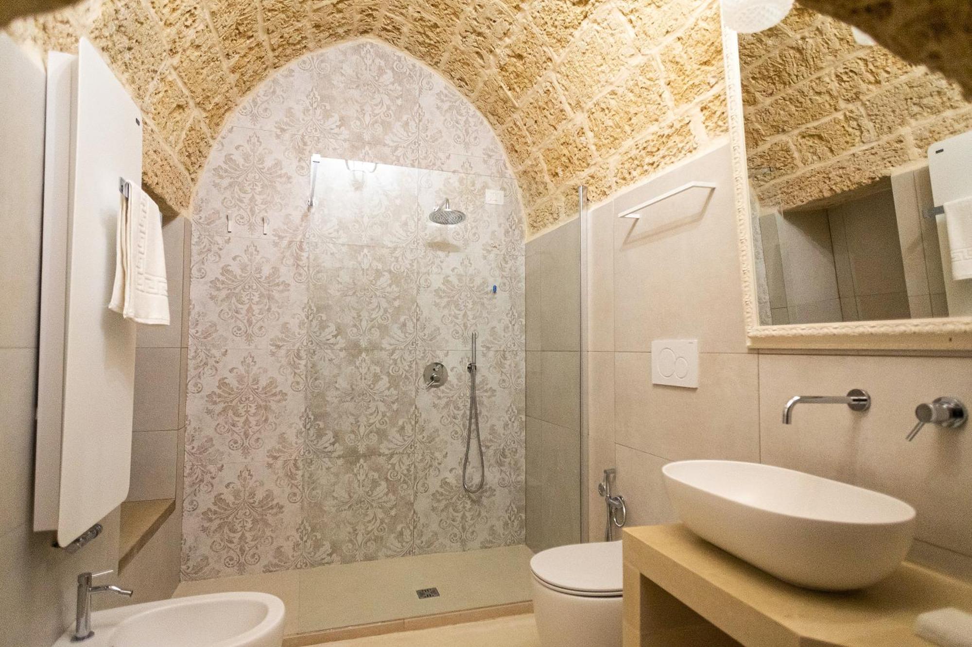 Palazzo Alma Luxury Rooms Casarano Kültér fotó